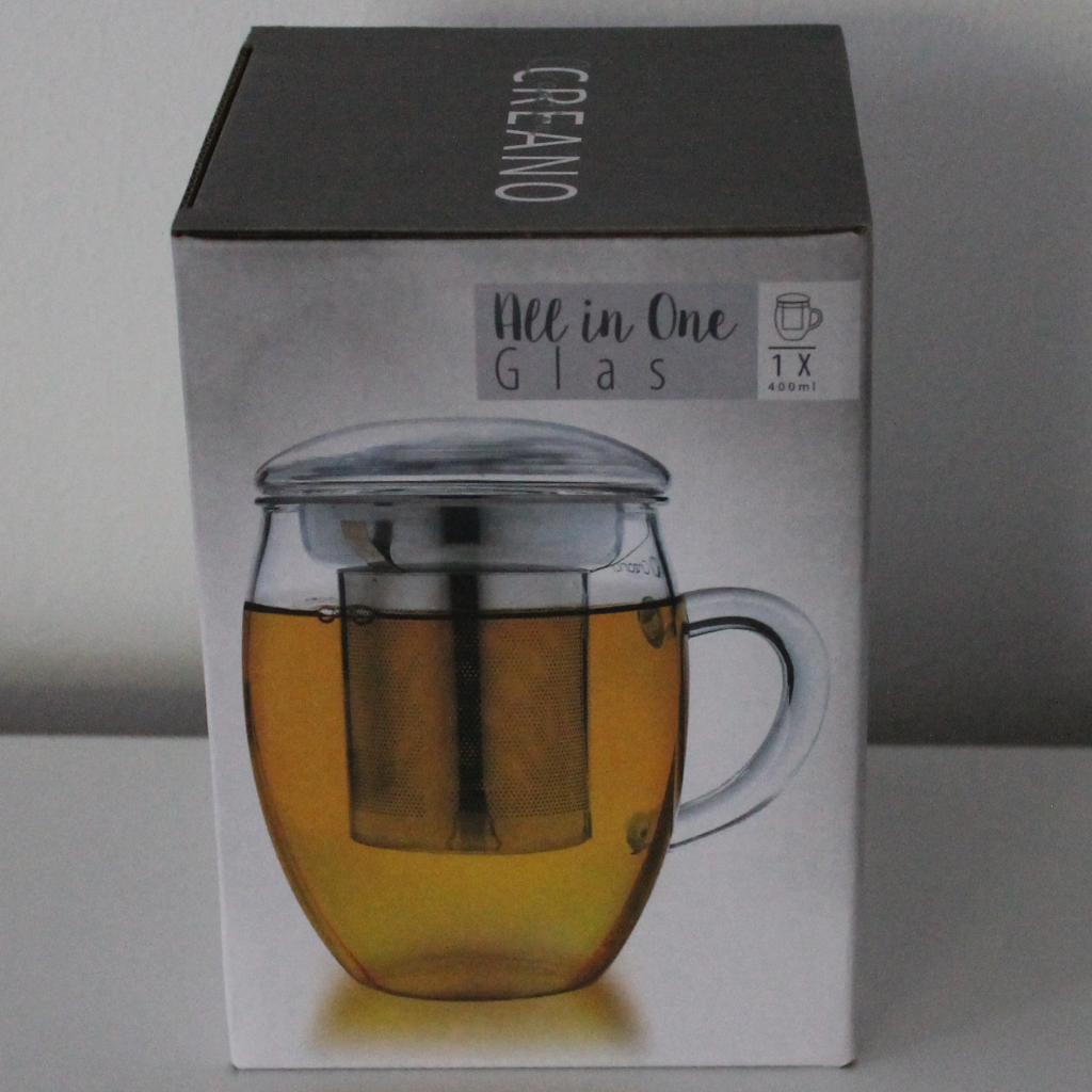 Testare la confezione del bicchiere da tè All in One