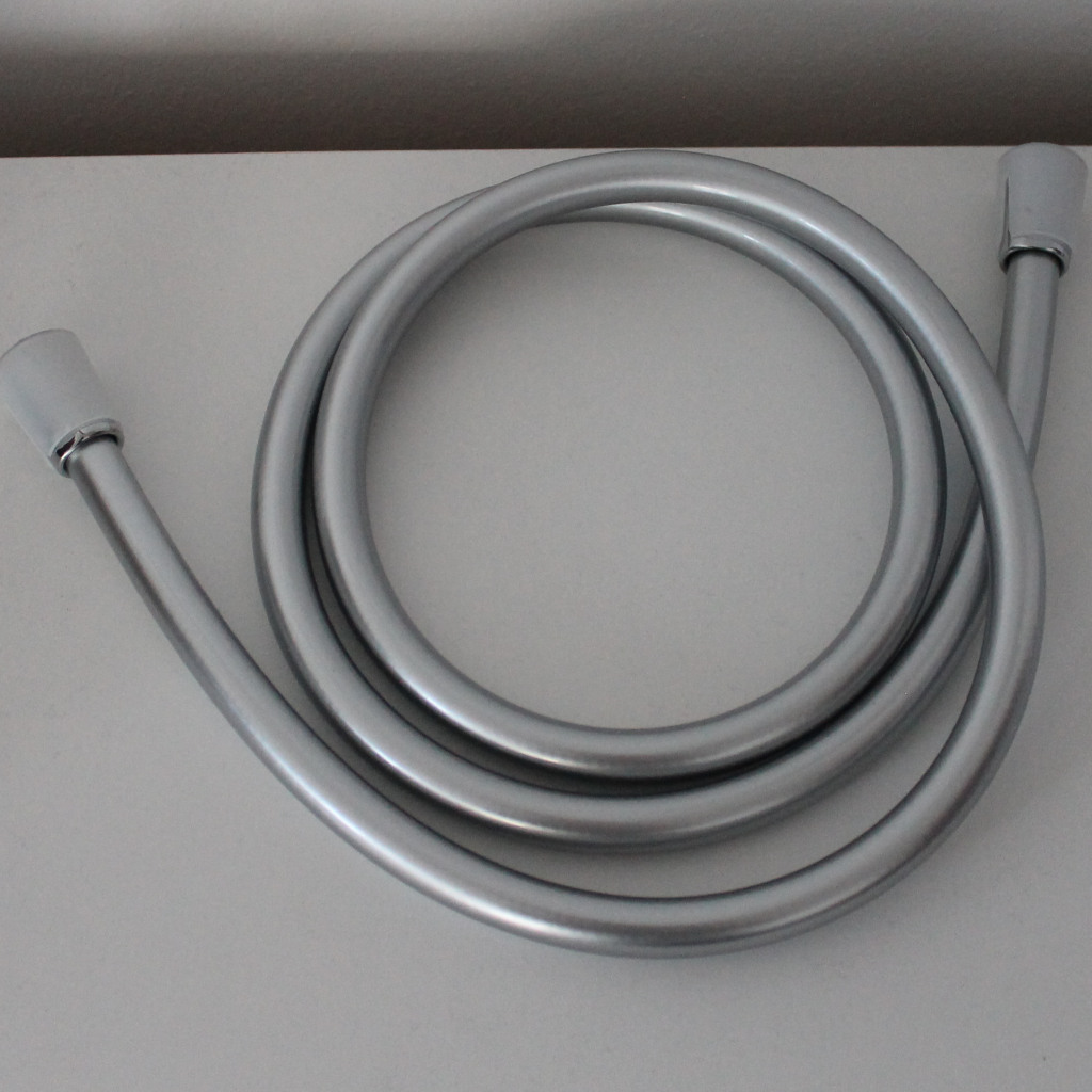Packaging content of the shower hose