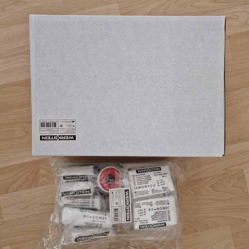 Erste Hilfe Koffer (ÖNORM Typ 1) Verpackung