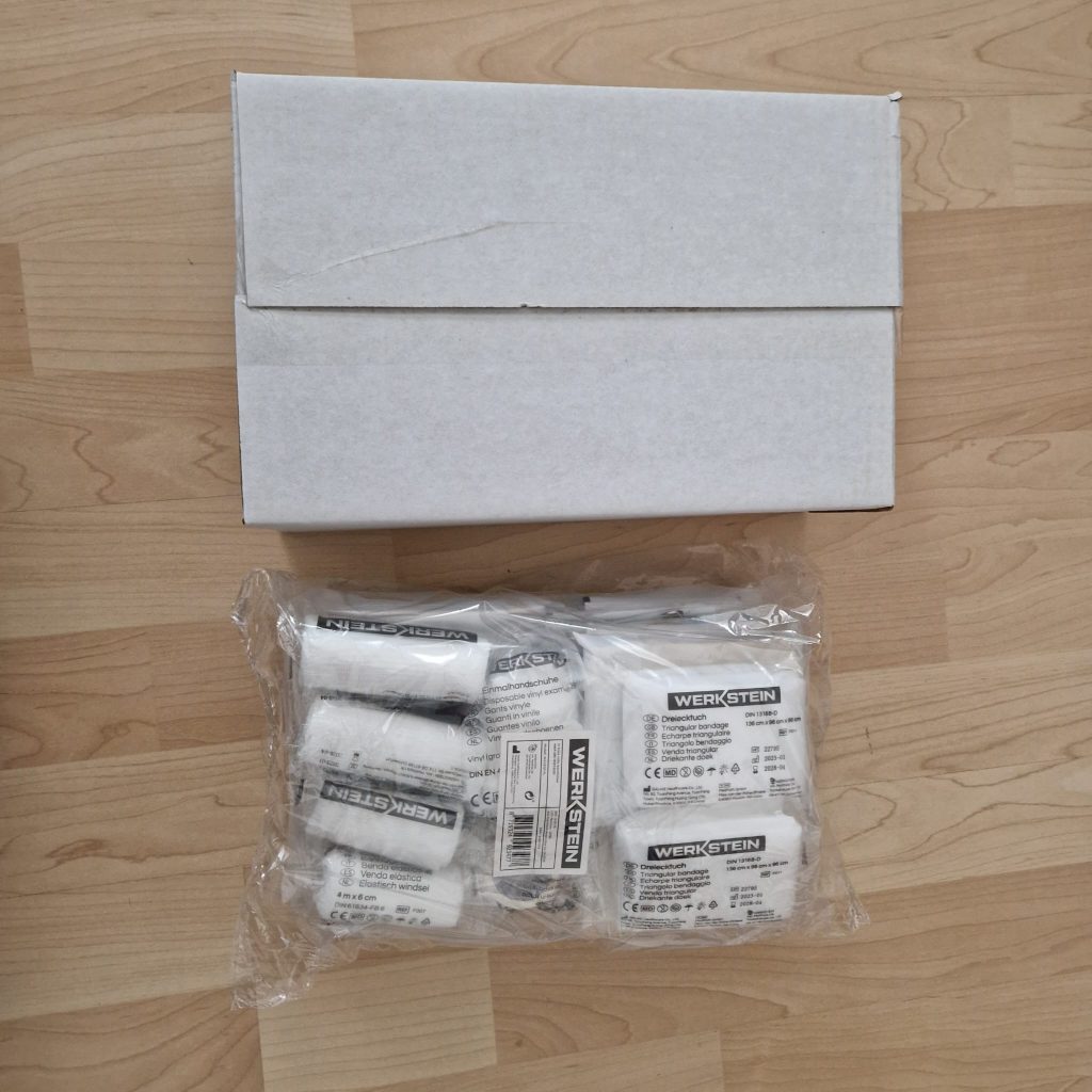 First aid kit (DIN 13157) packaging