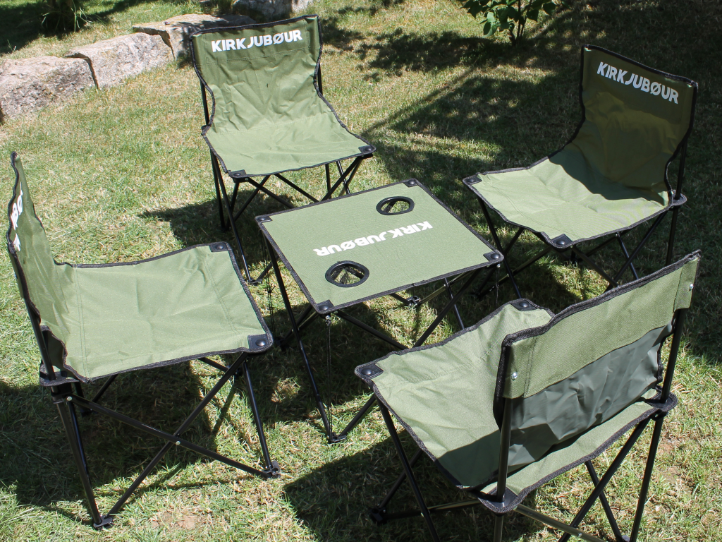Set di mobili da campeggio testato